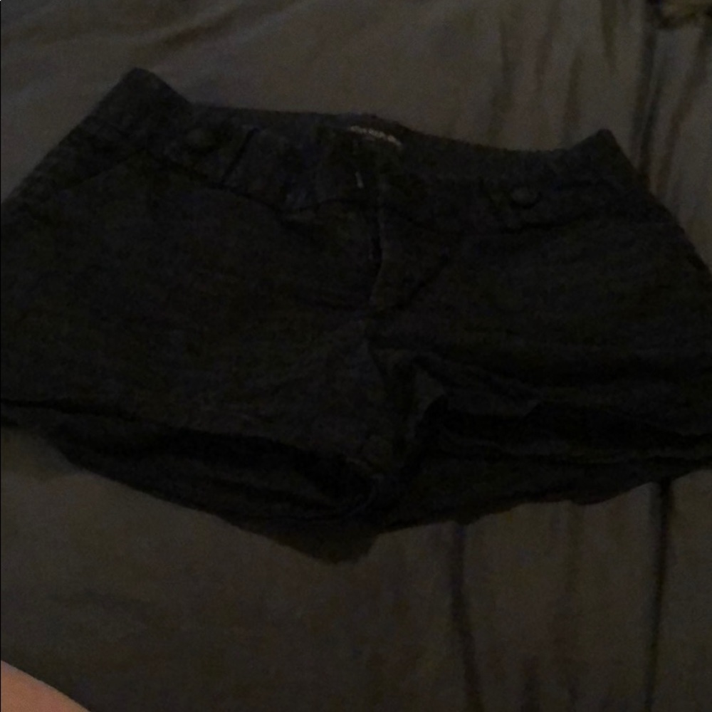 Black Banana Republic shorts with texture